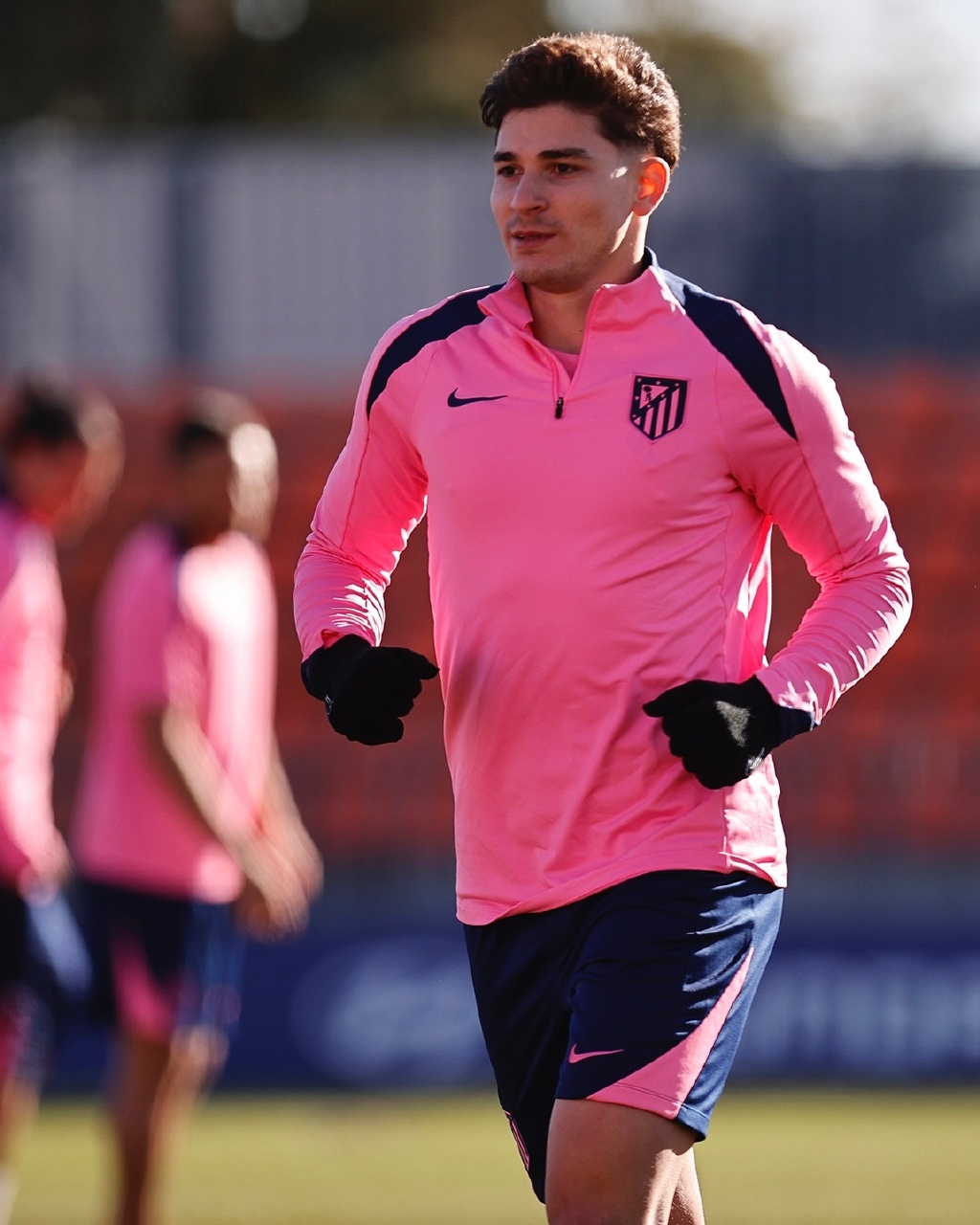 布丽吉特和43岁女儿